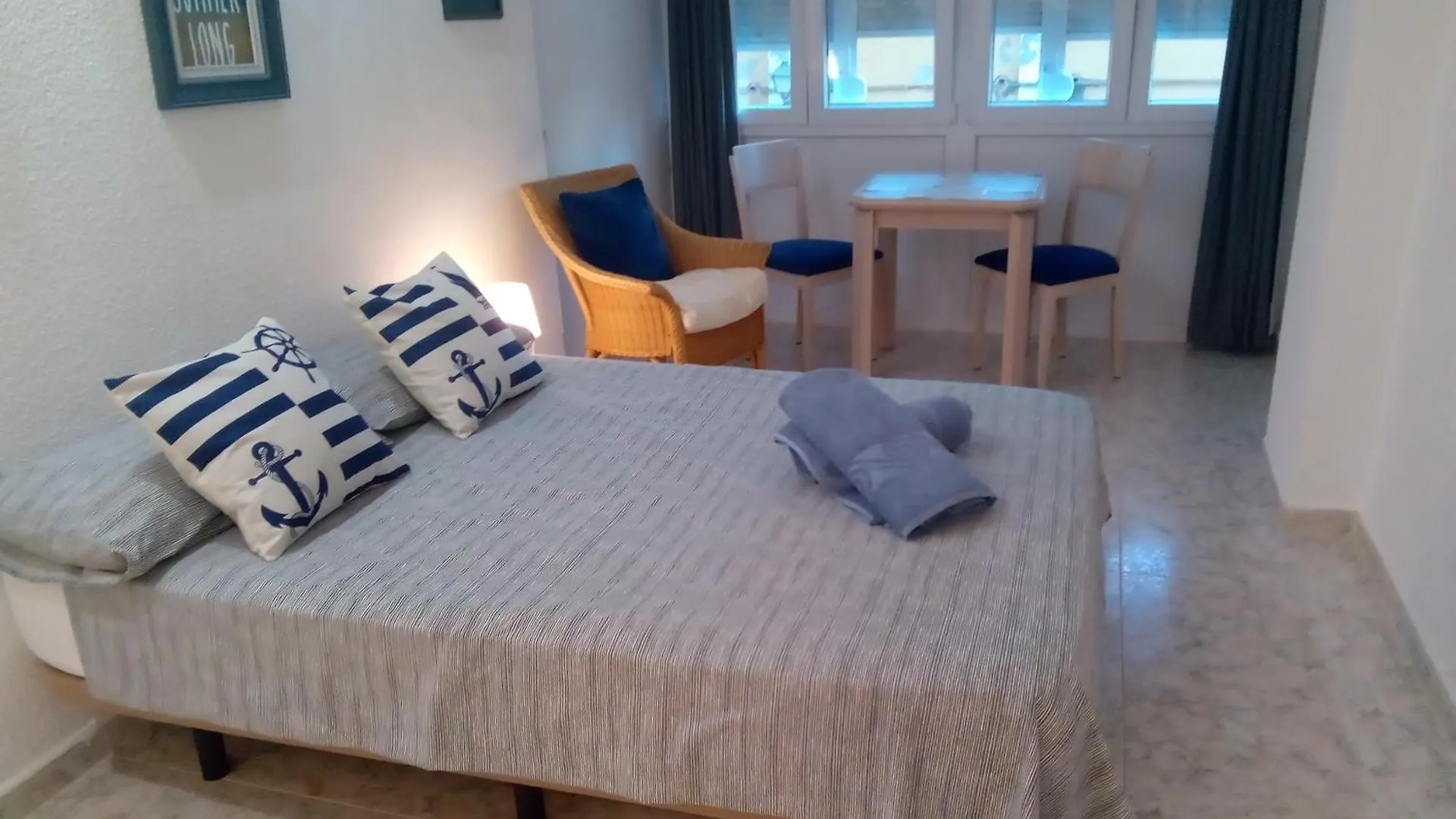 Los Cisnes Beach Studio 100M Playa Apartment Benalmadena 0*,  Spain