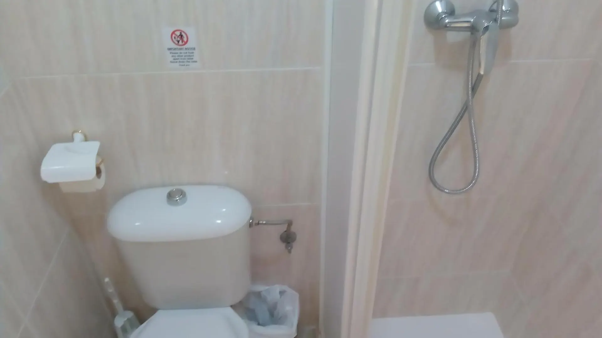 Los Cisnes Beach Studio 100M Playa Apartment Benalmadena